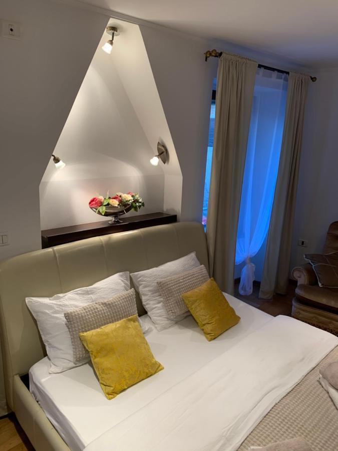 Apartment First Row To The Sea - Maremi Terrace *
