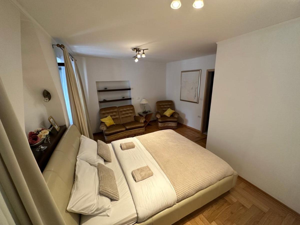 First Row To The Sea - Maremi Terrace Apartment *
