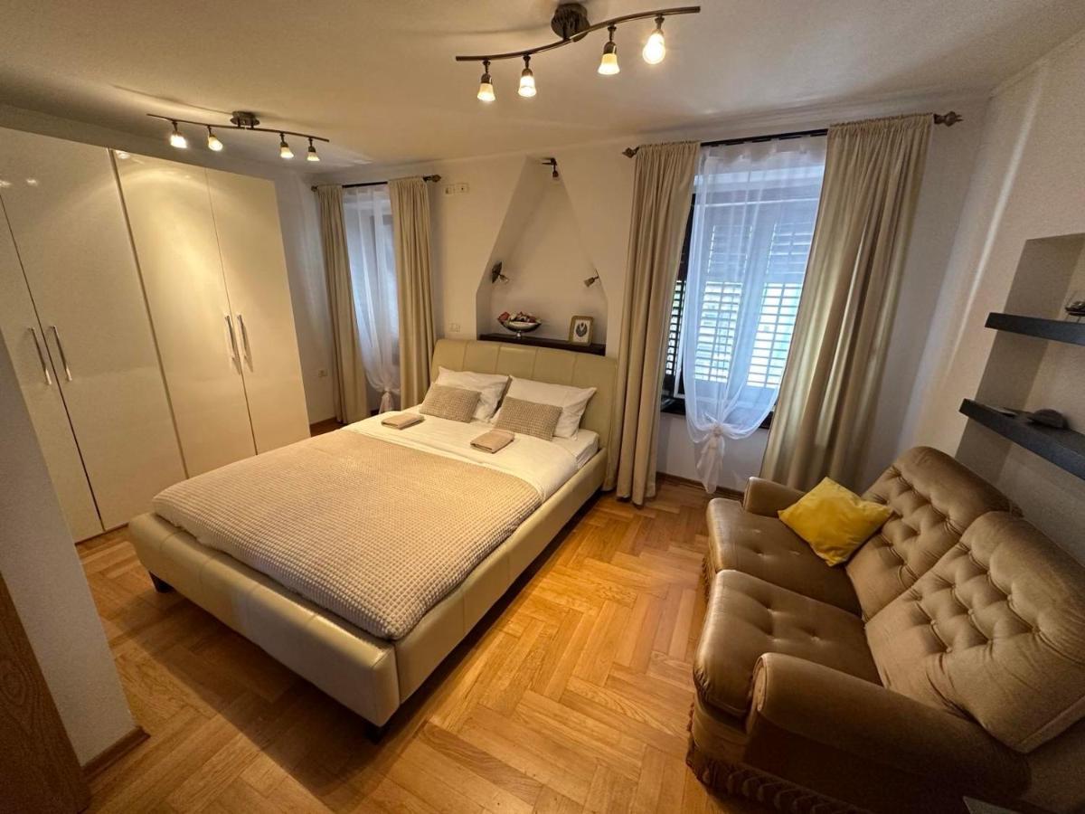 Apartment First Row To The Sea - Maremi Terrace *